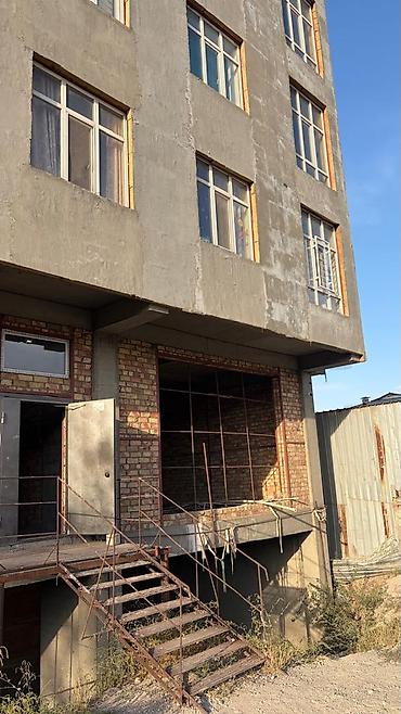Коммерциялык мүлк: Коммерческое помещение, 75 м², 1-й этаж 9-этажного дома ЖК «Леостан — 4