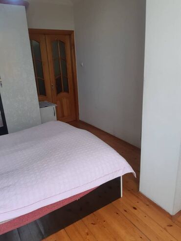 Köhnə tikili: Bakı, Qaraçuxur qəs., 4 otaqlı, Köhnə tikili, 100 kv. m — 6