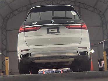 5700: BMW X7: 2019 г., 3 л, Автомат, Бензин, Внедорожник — 10