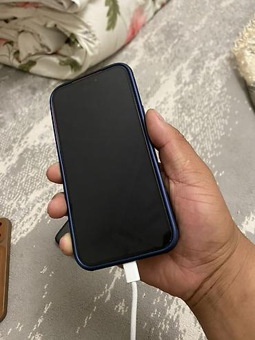 Apple iPhone: IPhone 17 Pro Max, Б/у, 256 ГБ, Оранжевый, Зарядное устройство, Защитное стекло, Чехол, 95 % — 5