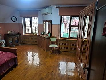 Долгосрочная аренда домов: 300 м², 6 комнат, Гоин, Без животных — 15