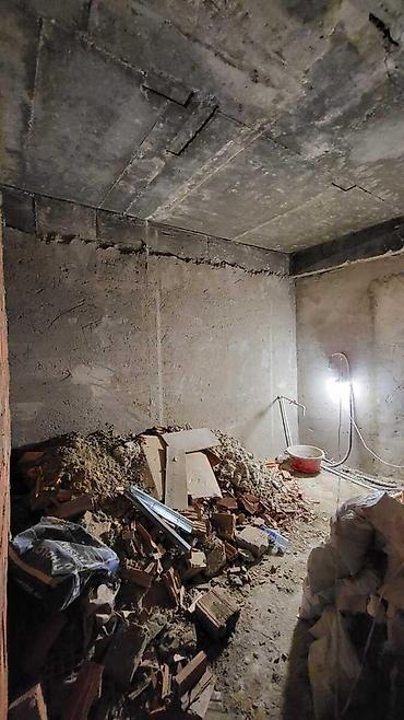 ucuz ev elanlari: 8-ci kilometr, 2 otaqlı, Yeni tikili, m. Neftçilər, 75 kv. m — 8