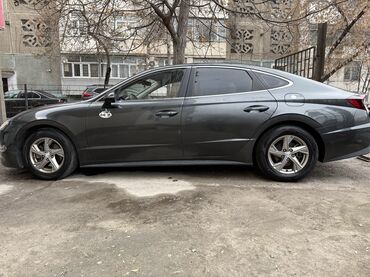 Hyundai: Hyundai Sonata: 2019 г., 2 л, Газ — 4
