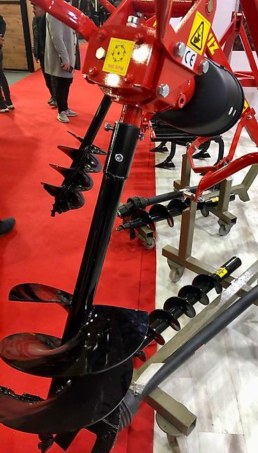 Другие виды копалок: Навесной ямобур диаметр бурения / глубина бурения 20 см (200 мм) / — 12