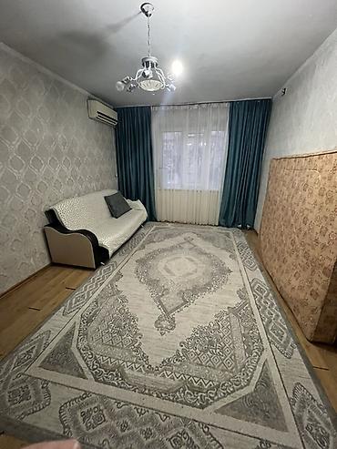 Долгосрочная аренда квартир: 3 комнаты, С мебелью частично — 5