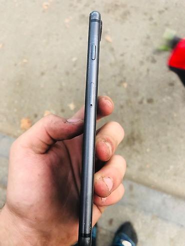 iphone 13 gence: IPhone 8 Plus, Jet Black, Barmaq izi — 1