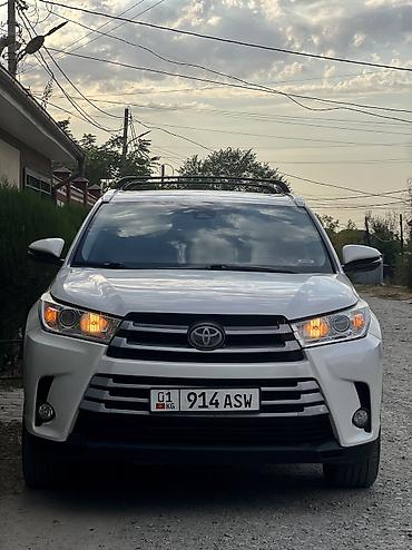 Toyota: Toyota Highlander: 2018 г., 3.5 л, Автомат, Бензин, Кроссовер — 2