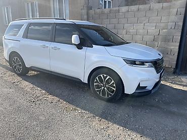 sprinter 4 4: Kia Carnival: 2021 г., 3.5 л, Автомат, Бензин, Минивэн — 3
