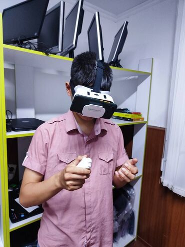диски с играми: Новые VR-очки с коробкой и пультом в комплекте!