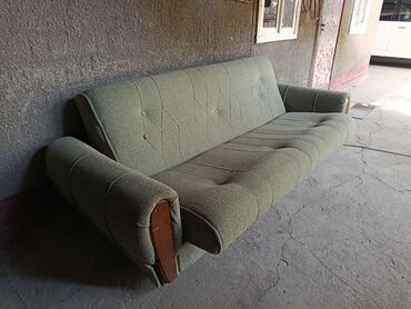 стулья кресла дерева: Түз диван, Колдонулган, Үч кишилик