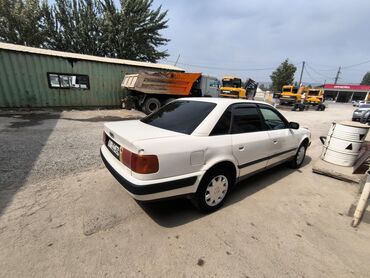 Audi: Audi S4: 1991 г., 2 л, Механика, Бензиновая, Седан — 4