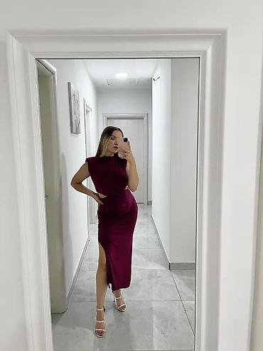 ELEGANTNA DUGACKA HALJINA | Karakteristike ženske odeće Dužina Maksi na lalafo.rs ELEGANTNA DUGACKA HALJINA | Karakteristike ženske odeće Dužina Maksi