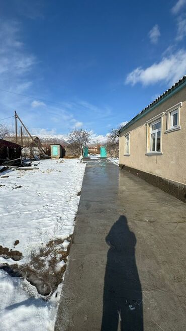 загородный дом бишкек: Дом, 110 м², 4 комнаты, Собственник