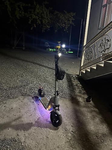 crolan 26: İşlənmiş Elektrik samokat 10", 251 - 350 Vt, 26 - 35 km/s, Ünvandan götürmə — 1