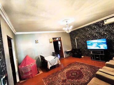 Həyət evləri və villaların satışı: 5 otaqlı, 200 kv. m, Kredit yoxdur, Orta təmir — 11