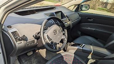 Toyota: Toyota Prius: 2008 г. — 9