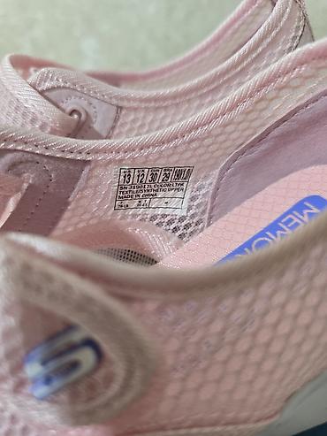 одежда для: Skechers детские сандалии/кросс-балетки. размер 30 но они большемерят — 3