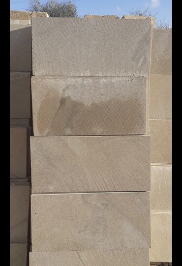 Ağlay: Bu daş plitələr müxtəlif layihələr üçün uyğun olan, dözümlü və estetik -da lalafo.az — 4 Ağlay: Bu daş plitələr müxtəlif layihələr üçün uyğun olan, dözümlü və estetik — 4