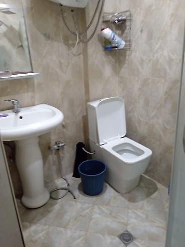 gunu 20: 20 yanvar duz metronun yanı. 2 otaq 65 kv. 450 azn. depozit 200 azn — 10