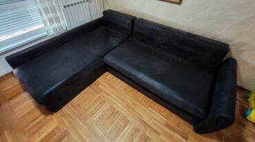 Ugaone garniture: Tamno braon ugaona garnitura od štofa. Dimenzije: širina 280/212 cm na lalafo.rs — 3 Ugaone garniture: Tamno braon ugaona garnitura od štofa. Dimenzije: širina 280/212 cm — 3