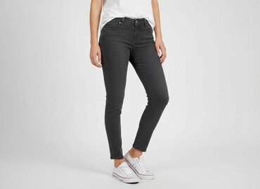mom jeans czarne stradivarius: Stradivarius, Jeansy damskie, rozmiar M
