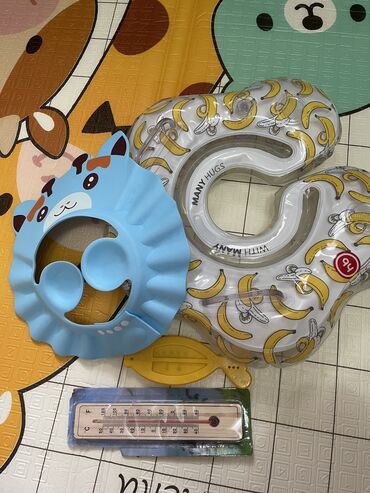 Другие детские вещи: Все по 200-300-400 сом шапочки трусики 100 сом есть еще вещи с 6 мес — 9