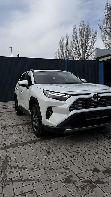 Toyota: Toyota RAV4: 2023 г., 2.5 л, Вариатор, Гибрид, Кроссовер — 2