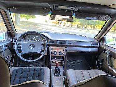 Mercedes-Benz W124: 1988 г., 2.3 л, Кол менен иштөөчү, Газ, Седан — 7
