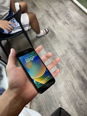 ноутбук айфон бишкек цена: IPhone 8, Б/у, 64 ГБ, Black Titanium, 100 %
