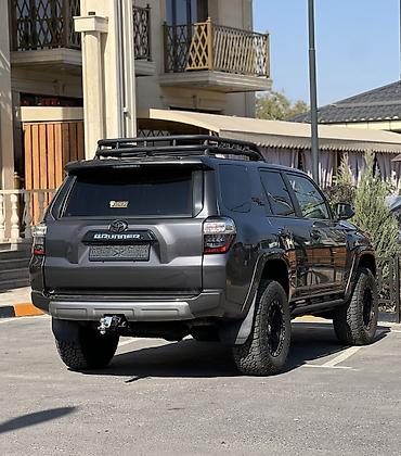 Toyota: Toyota 4Runner: 2021 г., 4 л, Автомат, Бензин, Внедорожник — 4
