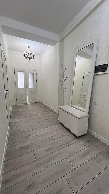 2 комнаты, 75 м², Элитка, 2 этаж, Евроремонт at lalafo.kg 2 комнаты, 75 м², Элитка, 2 этаж, Евроремонт