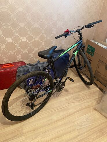 qaçış aparatı qiyməti: Salam. Yeni alınıb 650Azn demək olar sürülməyib.Evdə yer olmadığından