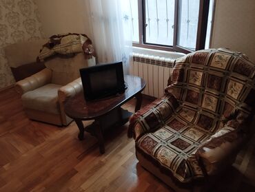 Di̇van-kravat, Divan, Bazasız, Açılmayan
