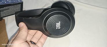 Qulaqcıqlar: JBL over‑ear qulaqlıq - Rəng: qara - Tip: başüstü (over‑ear), yumşaq — 2