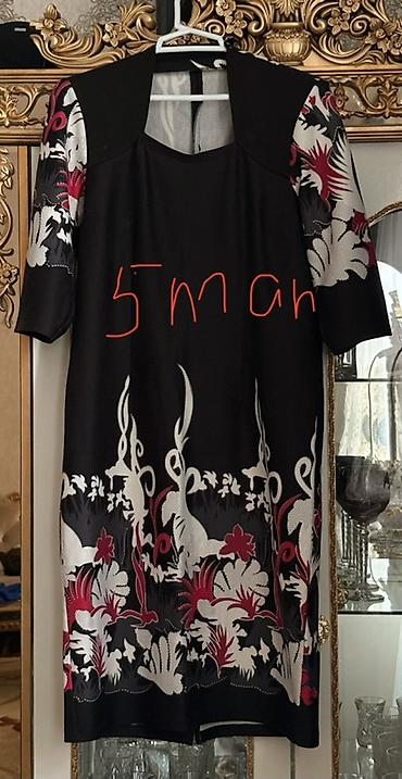 Ziyafət donları: Qadın geyimləri – müxtəlif don modelləri 1) Tünd göy don – asimmetrik — 10