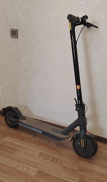 uşaq maşn: Xiaomi scooter 3 .Az islenib ela veziyyetdedir.ehtiyat tekeride — 1