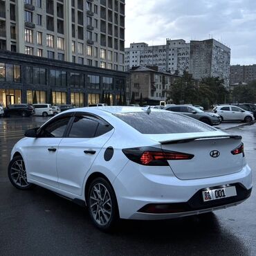 Hyundai: Hyundai Avante: 2018 г., 1.6 л, Вариатор, Бензин