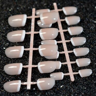Другие украшения: Накладные ногти (французский маникюр) - набор из 24 штук, красота и