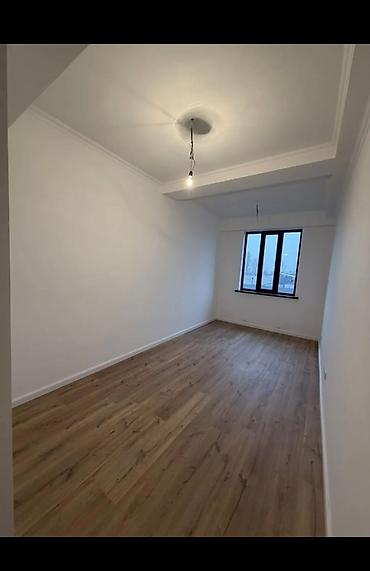 Продажа квартир: 2 комнаты, 74 м², 2 этаж — 9