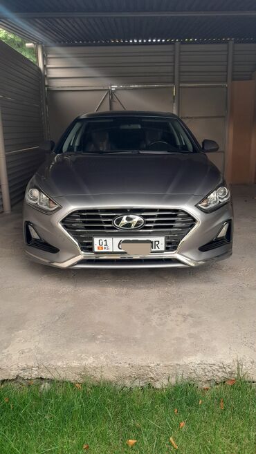 продаю соната: Hyundai Sonata: 2017 г., 2 л, Автомат, Газ, Седан