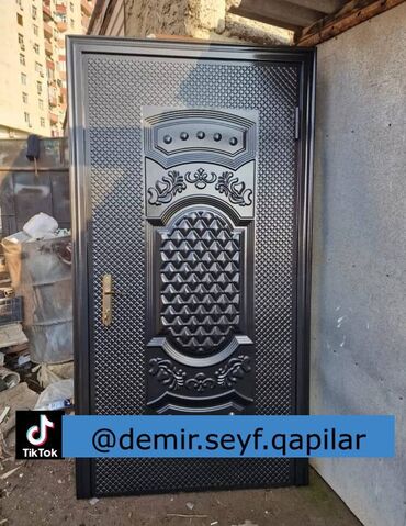 kohne demir qapilar: İşlənmiş Giriş qapısı