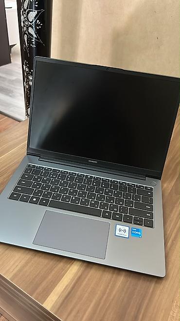 500gb hard disk: Huawei MateBook D14 | Intel Core i5-12450H | 8GB RAM | 512GB SSD | — 1