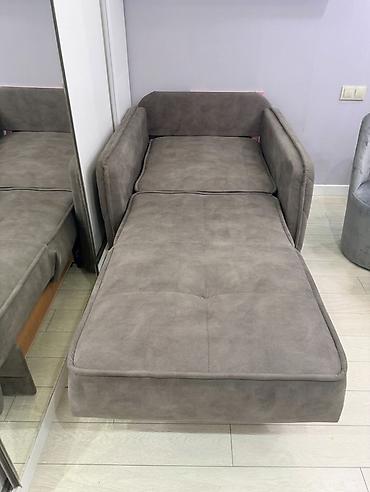 istolar: Mebel dəsti – qonaq otağı üçün Komplektə daxildir: - divan: açıq boz — 5