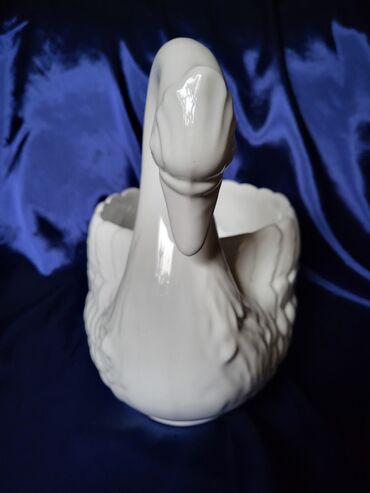 Vaze i saksije: Saksija, Keramika, bоја - Bela, Novo — 2