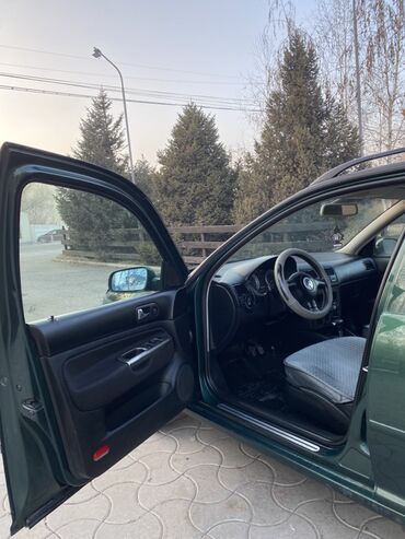 Volkswagen: Volkswagen Bora: 2000 г., 1.6 л, Автомат, Бензин, Универсал — 6