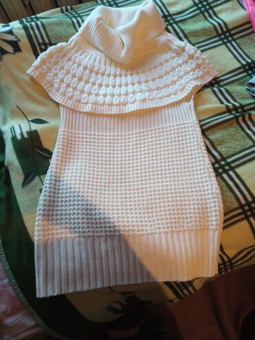 теплая вязаная туника: Женский свитер