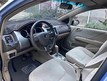 Honda: Honda Город: 2004 г., Бензин, Седан — 4