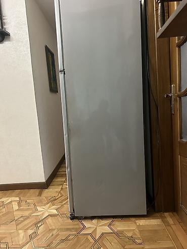 sharp soyuducu servis: Sharp soyuducu satılır. Böyük həcmli, motoru tam işləkdir. Yeganə — 1
