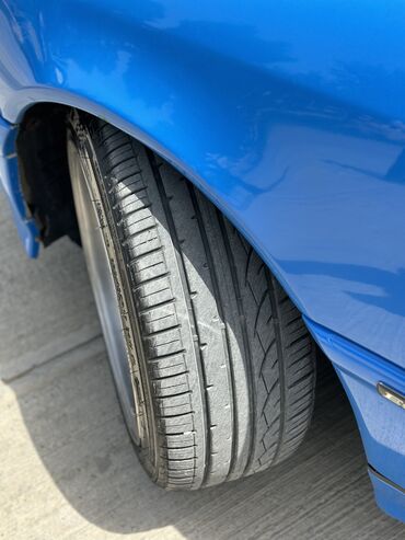 Mercedes-Benz: Mercedes-Benz 220: 2.2 l | 1998 il Sedan — 11