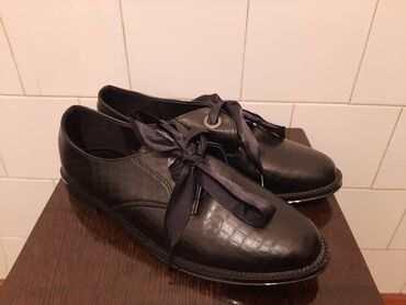 черные туфли с бантом: Туфли 40, цвет - Бежевый